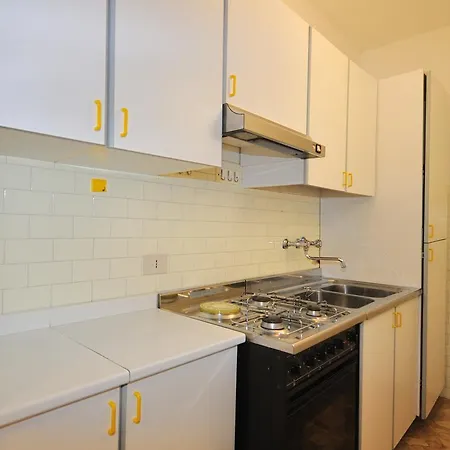 Condominio Aurora *