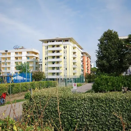 Condominio Aurora 아파트